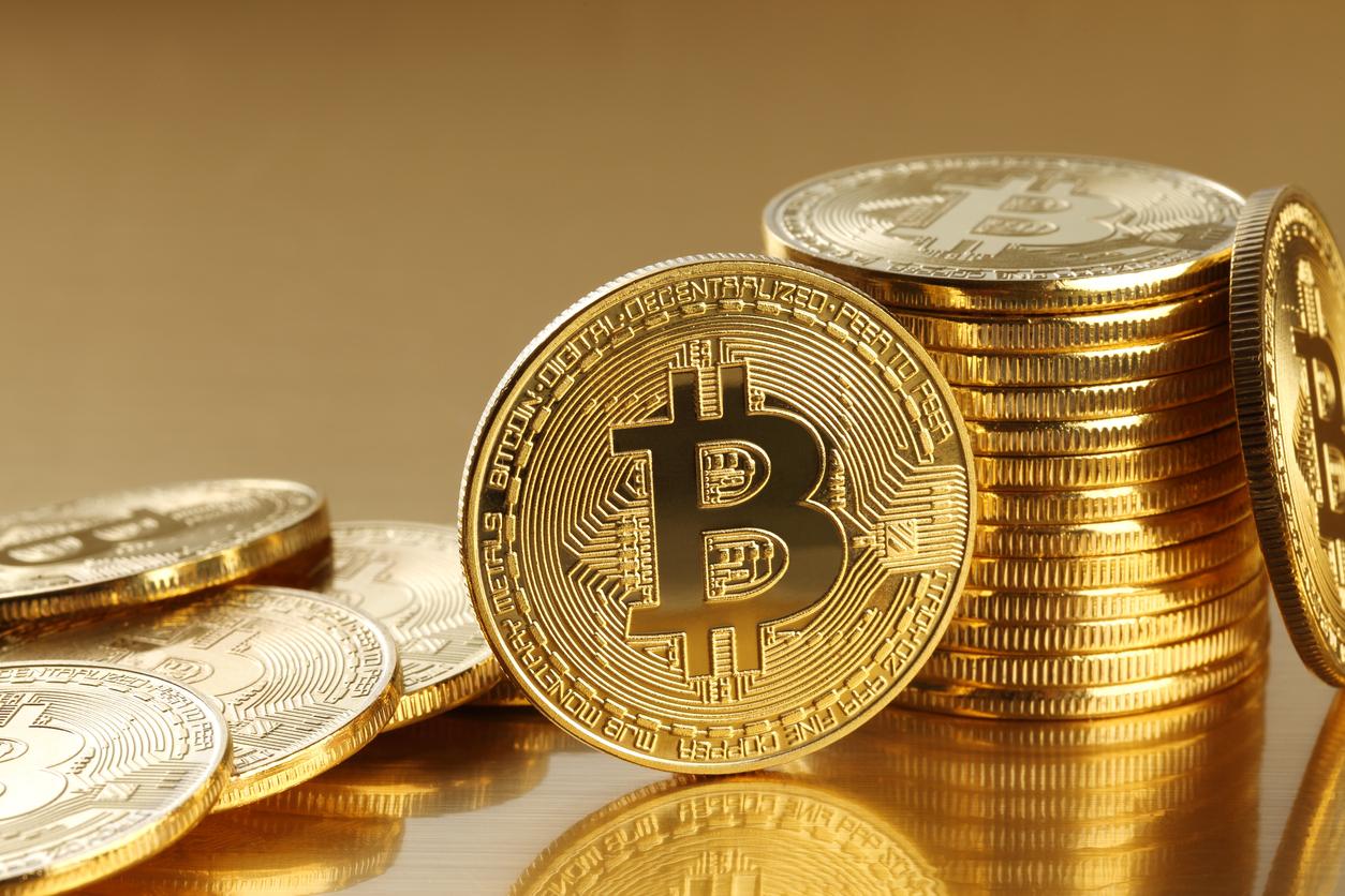 比特币黄金交叉信号或将推动价格飙升至 229,000 美元 - 查看详情